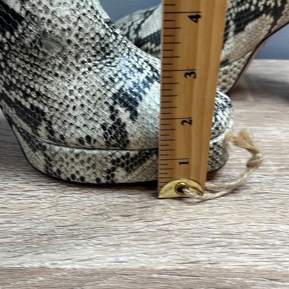 Schutz NWT Raff Snake Embossed Leather Platform Boots Block Heel Square Toe 5 - Picture 10 of 13